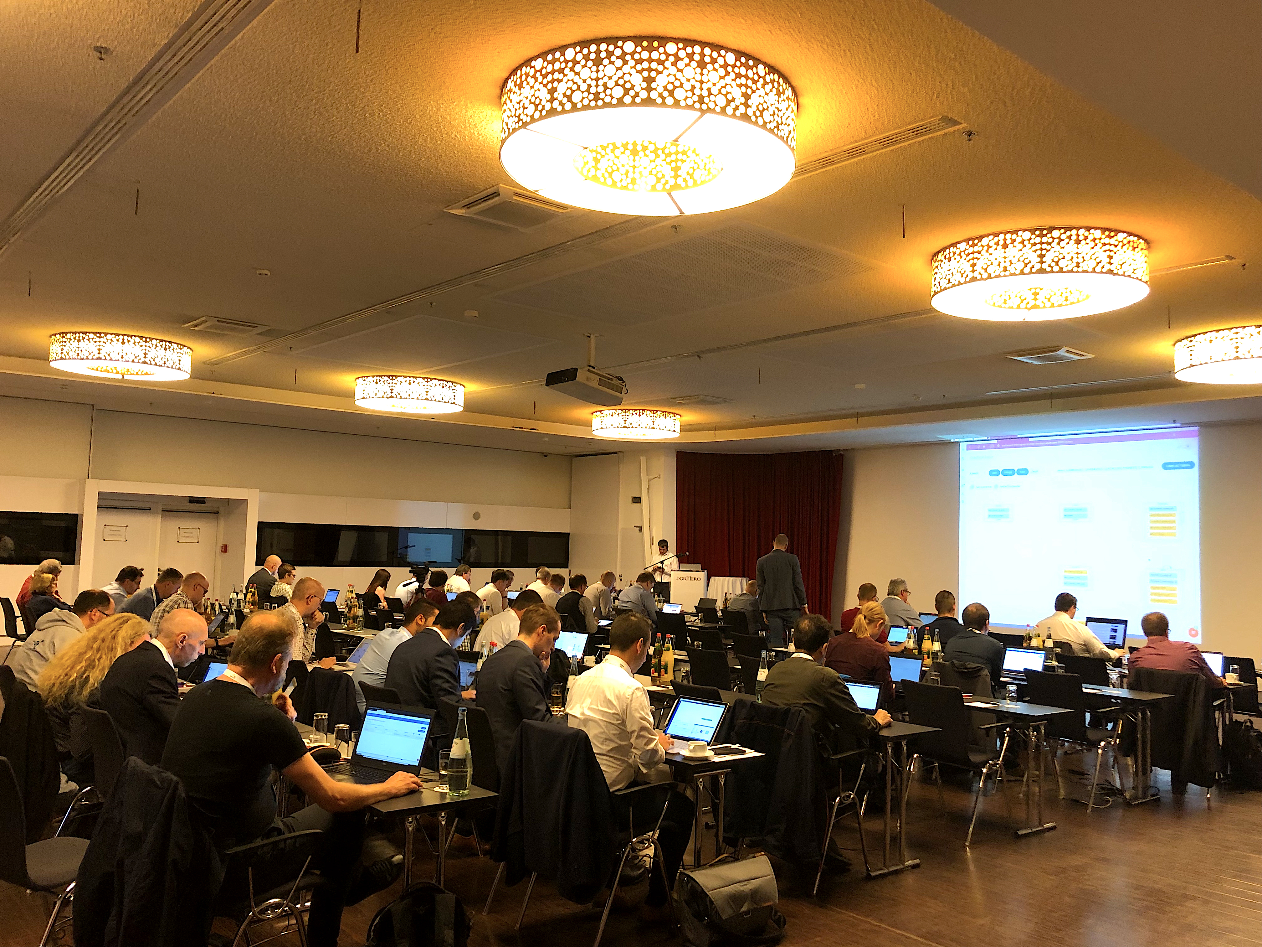 Vaultspeed showcasing in hands on demo at WWDVC Europe 2